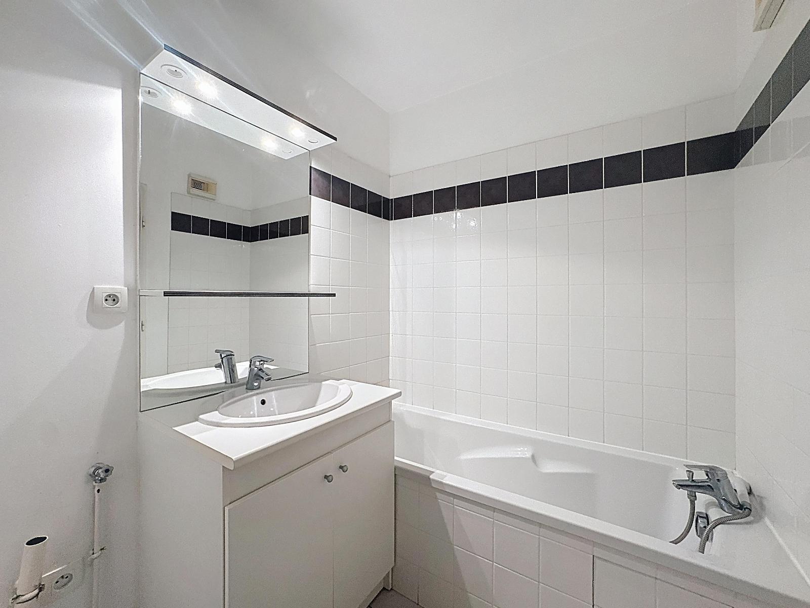 4_00011-15806928304534702457