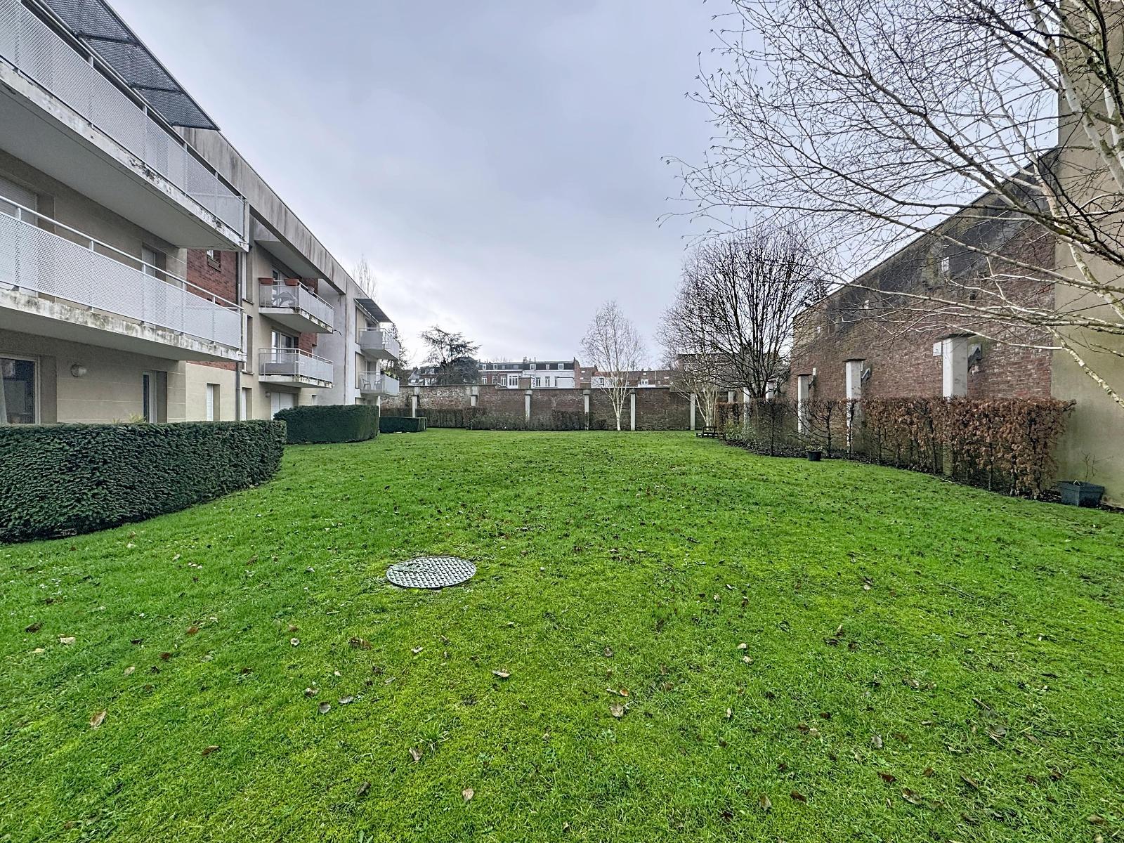 4_00012-15770697327795141512