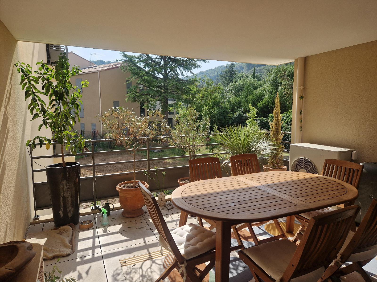 Terrasse-3421754614410907930